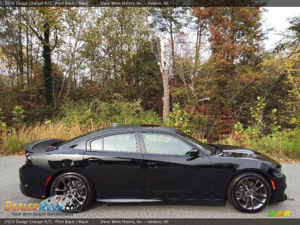 Pitch Black 2020 Dodge Charger R/T Photo #6