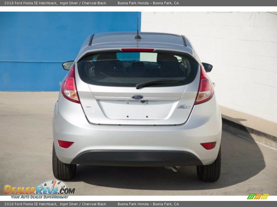 2019 Ford Fiesta SE Hatchback Ingot Silver / Charcoal Black Photo #11