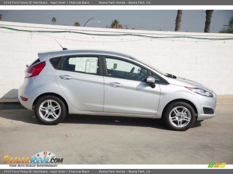 2019 Ford Fiesta SE Hatchback Ingot Silver / Charcoal Black Photo #12