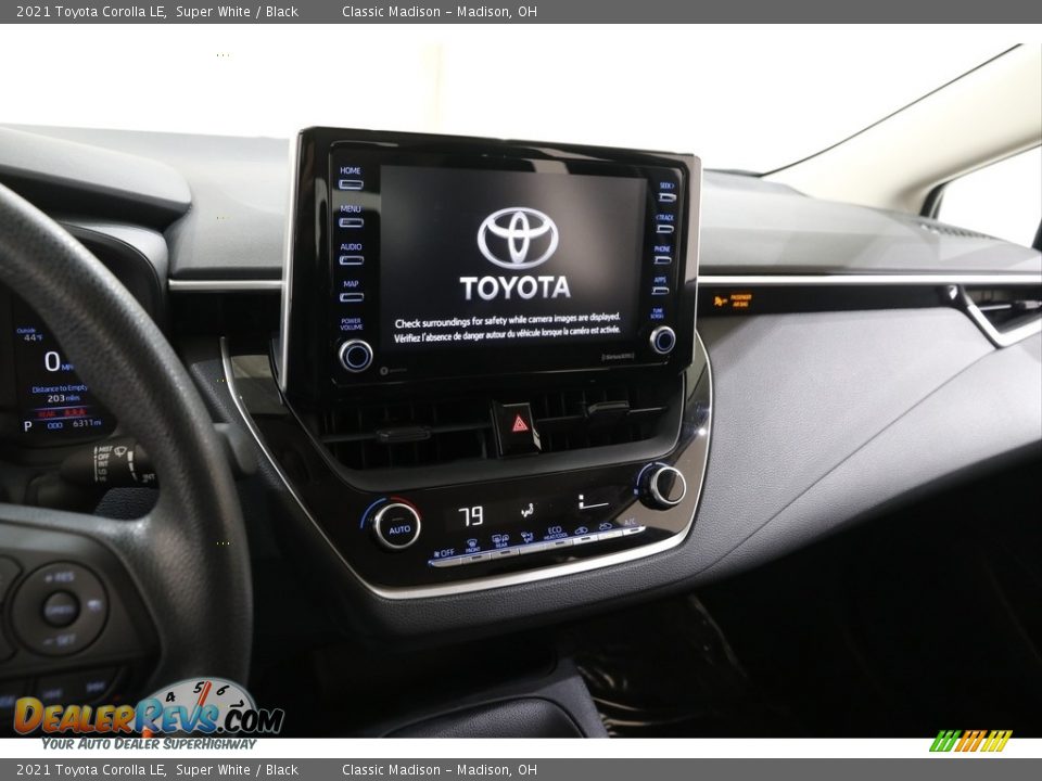 2021 Toyota Corolla LE Super White / Black Photo #9