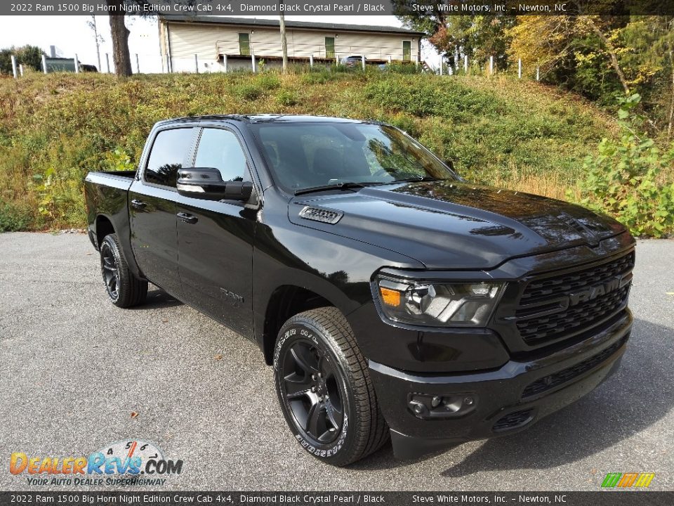 2022 Ram 1500 Big Horn Night Edition Crew Cab 4x4 Diamond Black Crystal Pearl / Black Photo #4