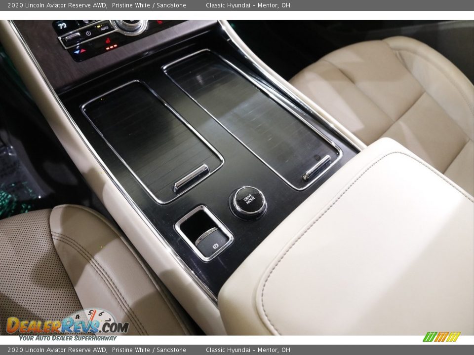 2020 Lincoln Aviator Reserve AWD Pristine White / Sandstone Photo #14
