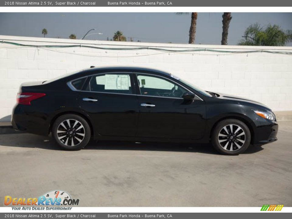 2018 Nissan Altima 2.5 SV Super Black / Charcoal Photo #14