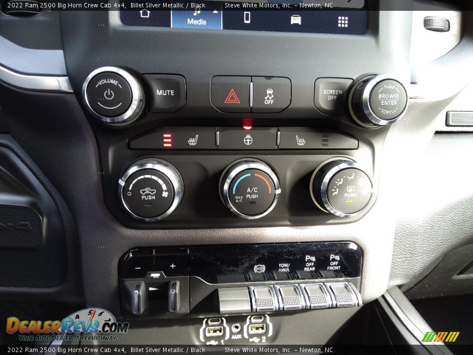 2022 Ram 2500 Big Horn Crew Cab 4x4 Billet Silver Metallic / Black Photo #27