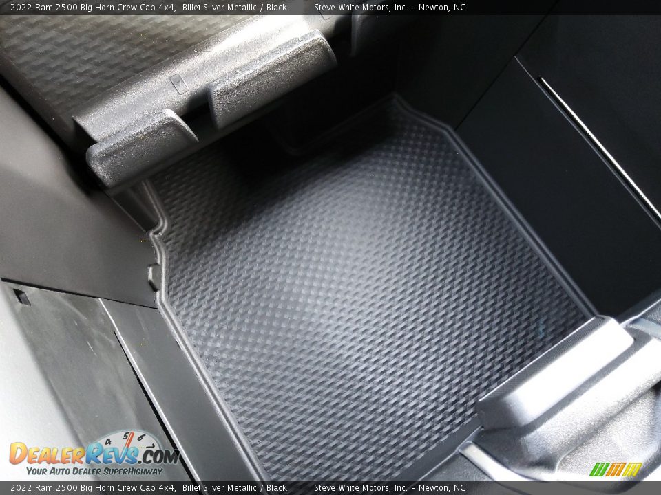 2022 Ram 2500 Big Horn Crew Cab 4x4 Billet Silver Metallic / Black Photo #29