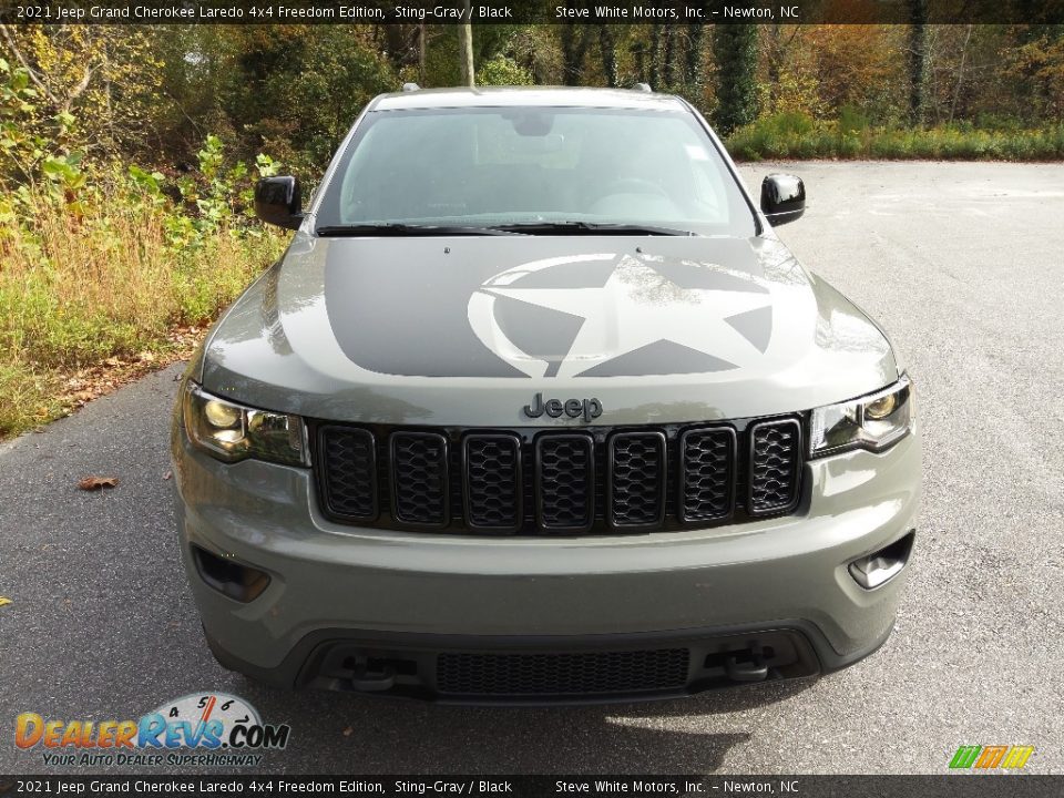 2021 Jeep Grand Cherokee Laredo 4x4 Freedom Edition Sting-Gray / Black Photo #3