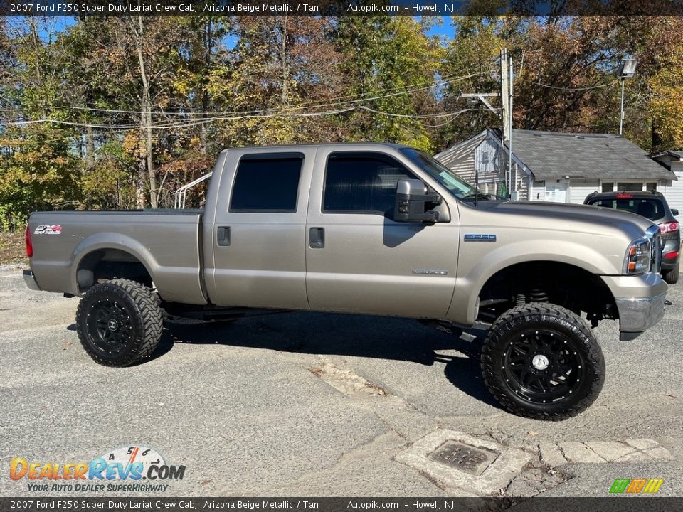 2007 Ford F250 Super Duty Lariat Crew Cab Arizona Beige Metallic / Tan Photo #5