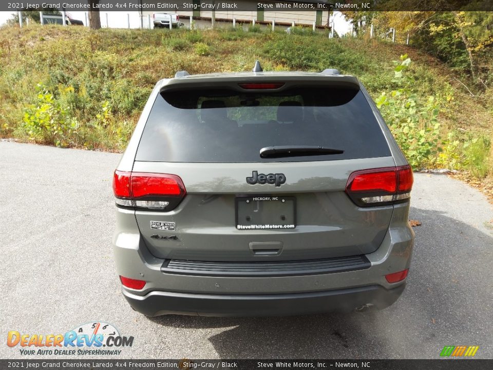 2021 Jeep Grand Cherokee Laredo 4x4 Freedom Edition Sting-Gray / Black Photo #7