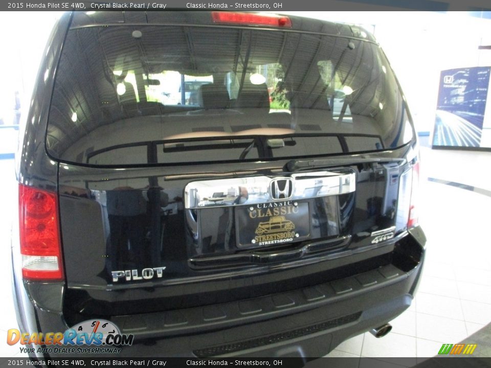 2015 Honda Pilot SE 4WD Crystal Black Pearl / Gray Photo #8