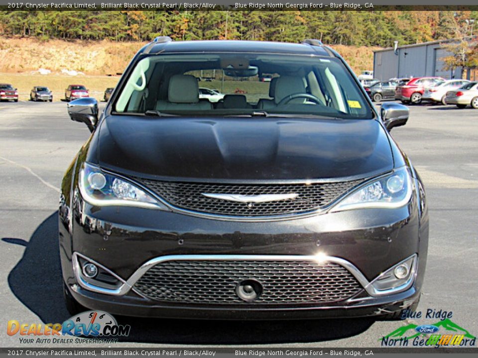 2017 Chrysler Pacifica Limited Brilliant Black Crystal Pearl / Black/Alloy Photo #8