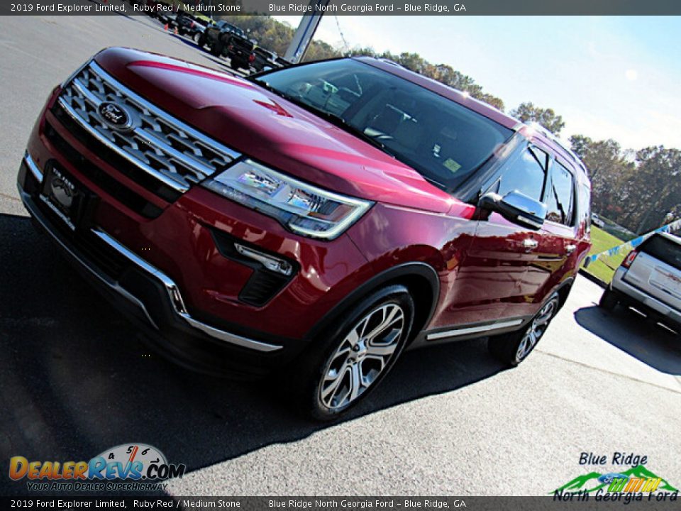 2019 Ford Explorer Limited Ruby Red / Medium Stone Photo #29