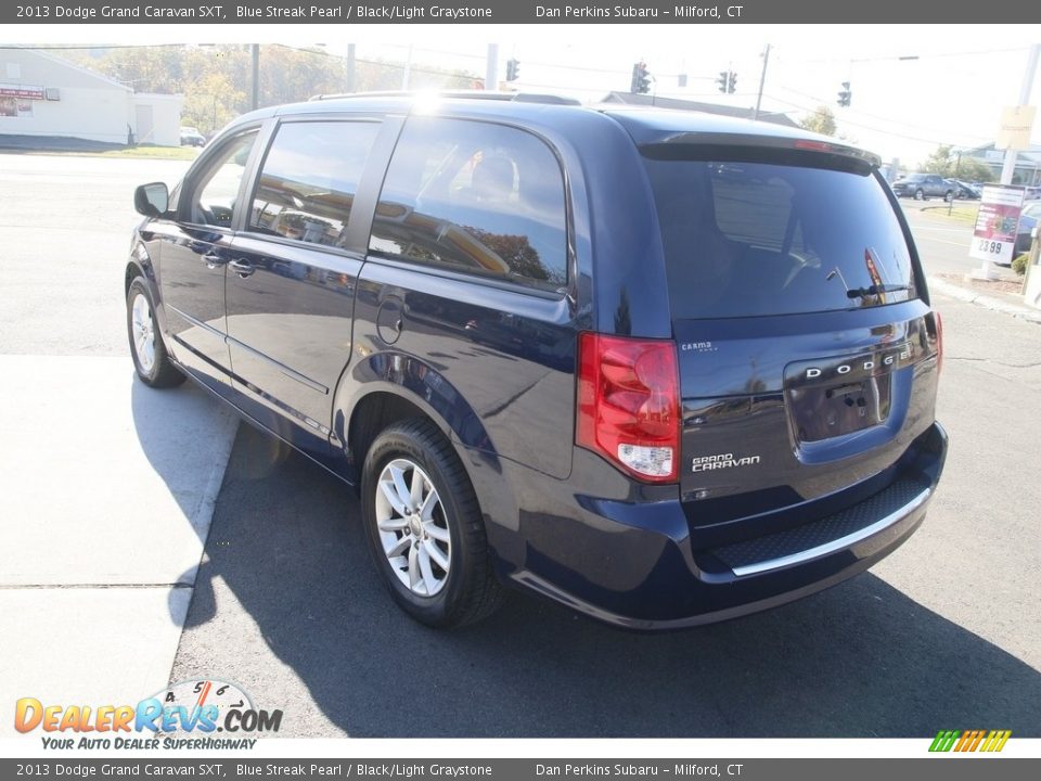 2013 Dodge Grand Caravan SXT Blue Streak Pearl / Black/Light Graystone Photo #7