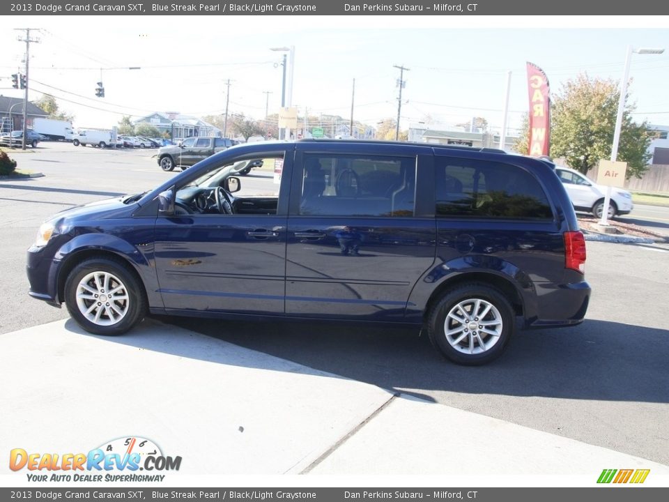 2013 Dodge Grand Caravan SXT Blue Streak Pearl / Black/Light Graystone Photo #8