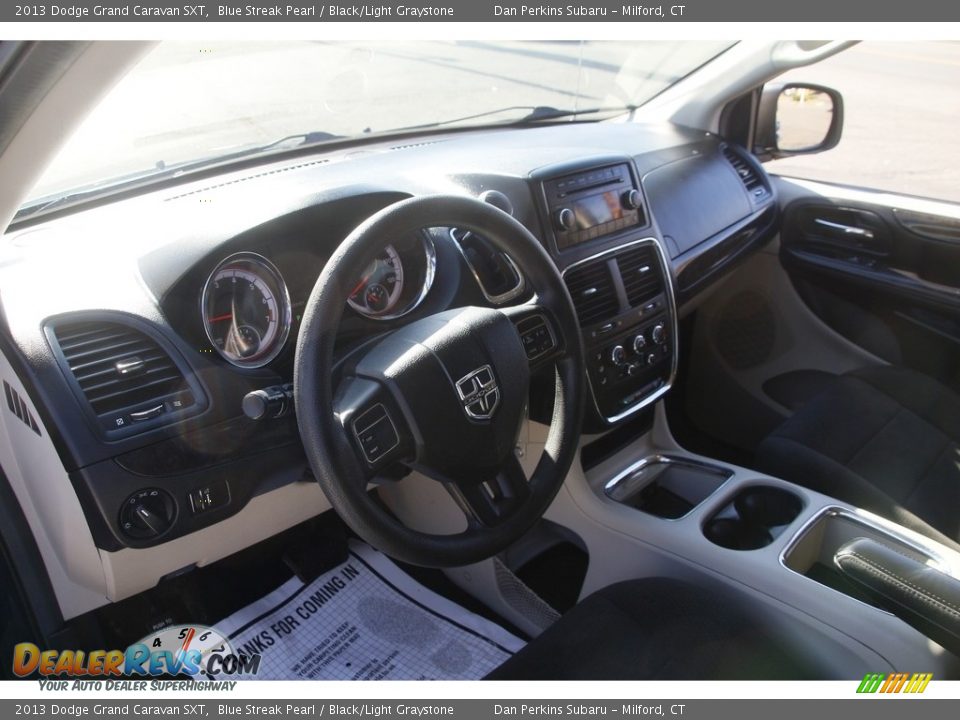 2013 Dodge Grand Caravan SXT Blue Streak Pearl / Black/Light Graystone Photo #10