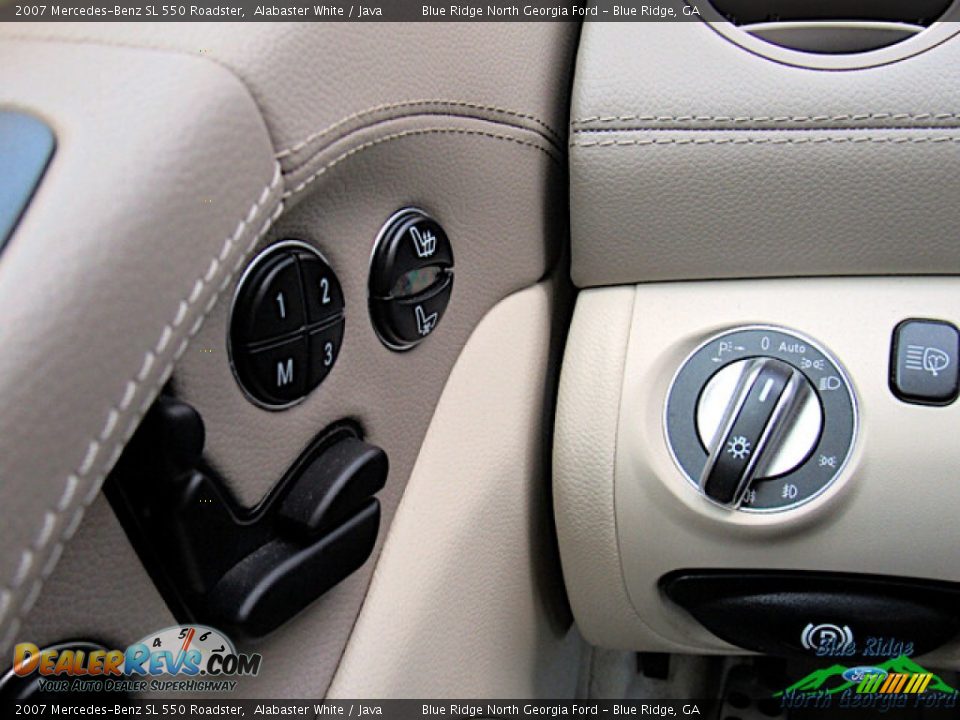 2007 Mercedes-Benz SL 550 Roadster Alabaster White / Java Photo #21