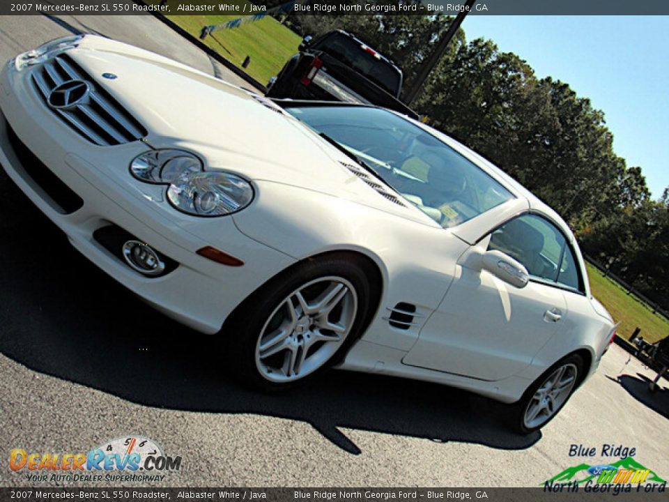 2007 Mercedes-Benz SL 550 Roadster Alabaster White / Java Photo #28