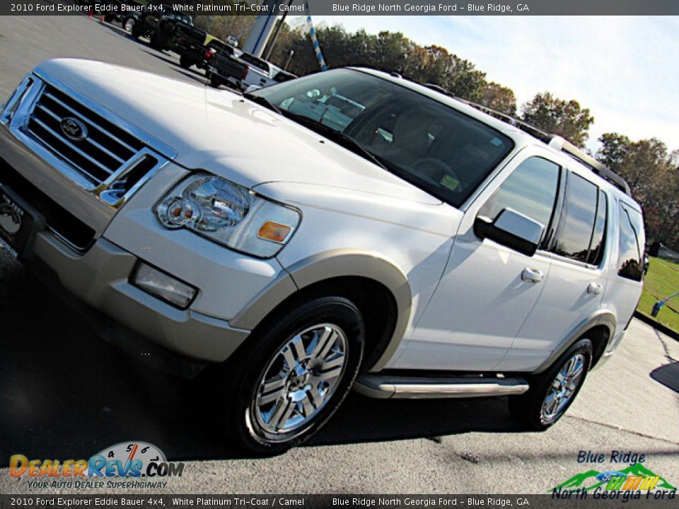 2010 Ford Explorer Eddie Bauer 4x4 White Platinum Tri-Coat / Camel Photo #26