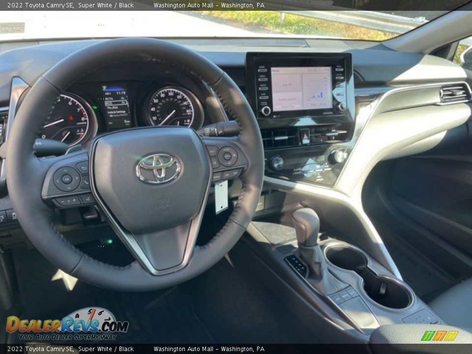 2022 Toyota Camry SE Super White / Black Photo #3