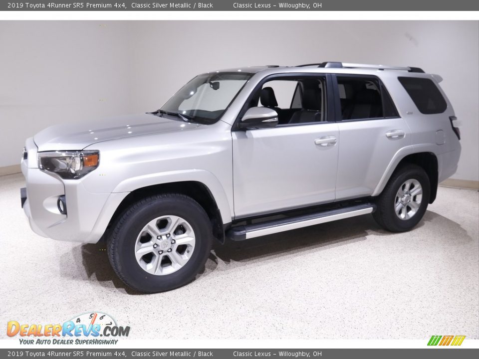 2019 Toyota 4Runner SR5 Premium 4x4 Classic Silver Metallic / Black Photo #3