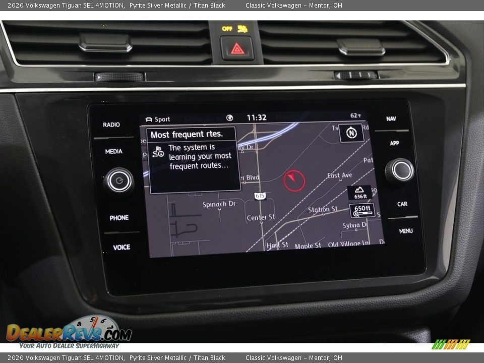 2020 Volkswagen Tiguan SEL 4MOTION Pyrite Silver Metallic / Titan Black Photo #12