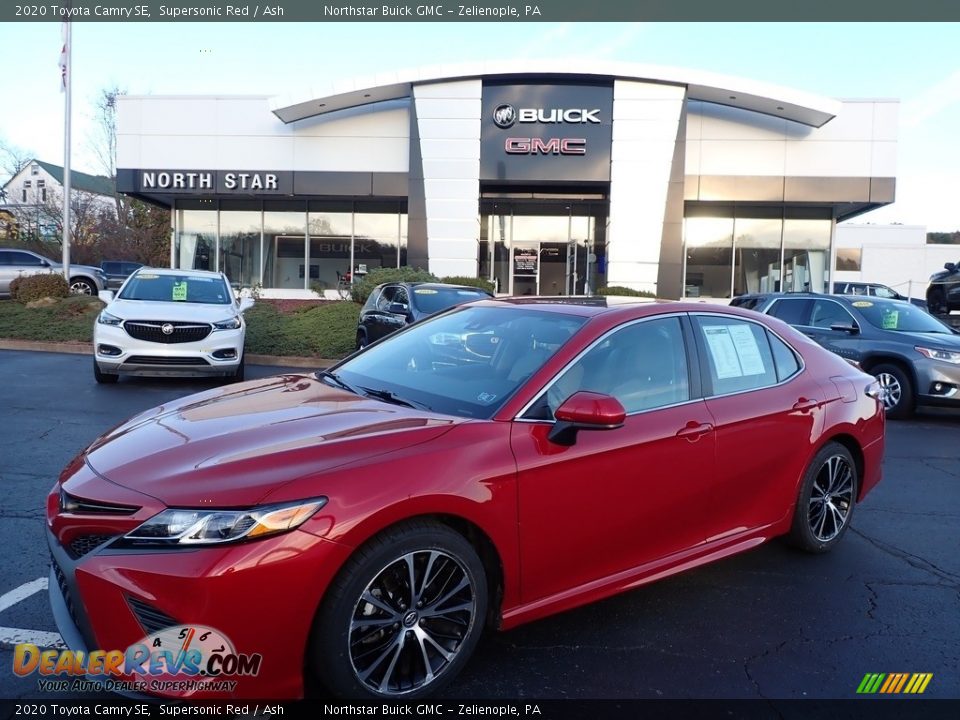 2020 Toyota Camry SE Supersonic Red / Ash Photo #1