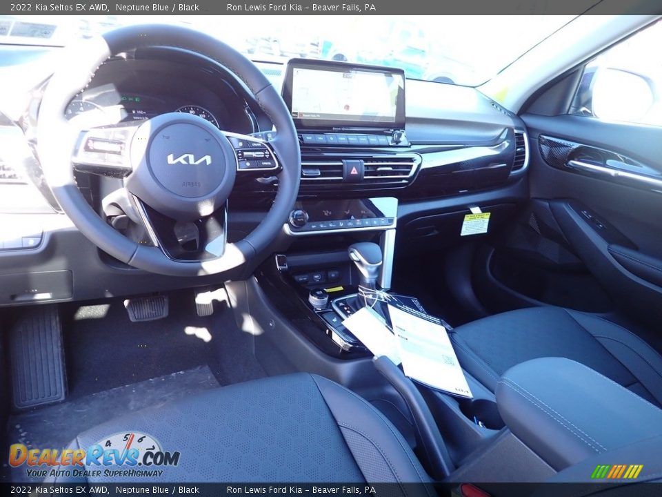 2022 Kia Seltos EX AWD Neptune Blue / Black Photo #12
