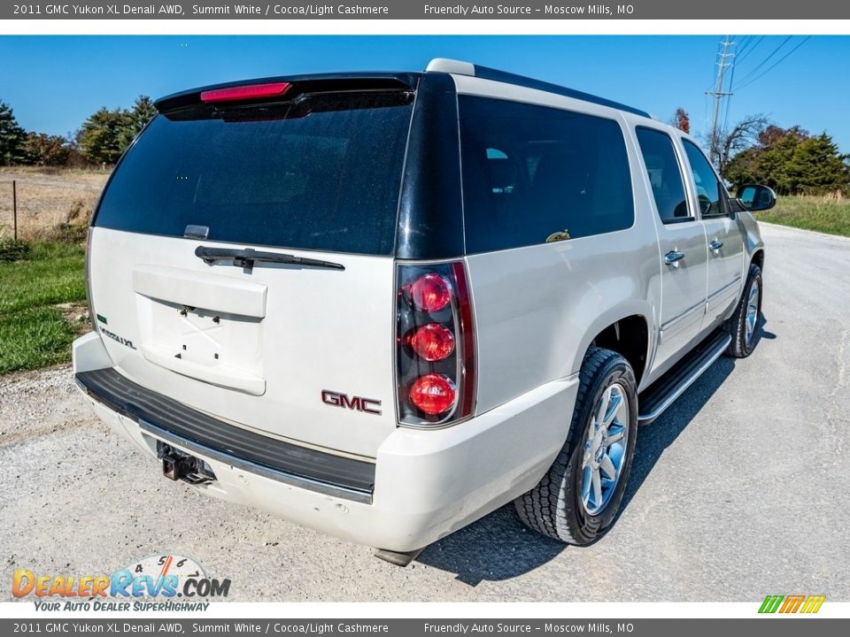 2011 GMC Yukon XL Denali AWD Summit White / Cocoa/Light Cashmere Photo #4