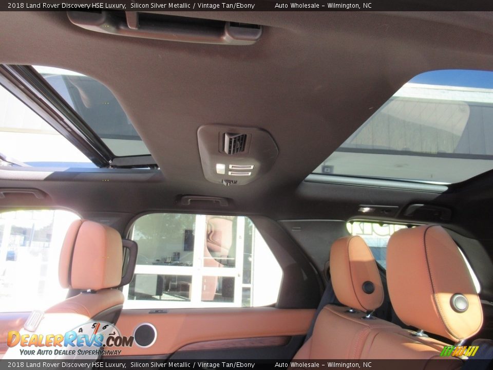 2018 Land Rover Discovery HSE Luxury Silicon Silver Metallic / Vintage Tan/Ebony Photo #11