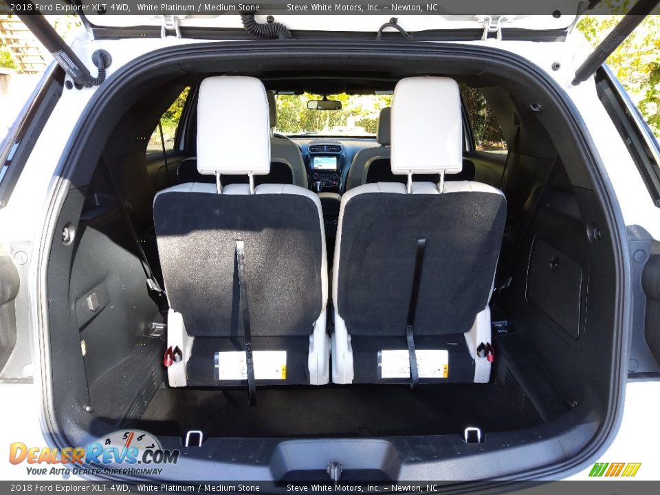 2018 Ford Explorer XLT 4WD White Platinum / Medium Stone Photo #14