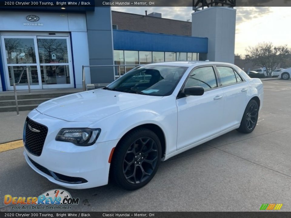 2020 Chrysler 300 Touring Bright White / Black Photo #1