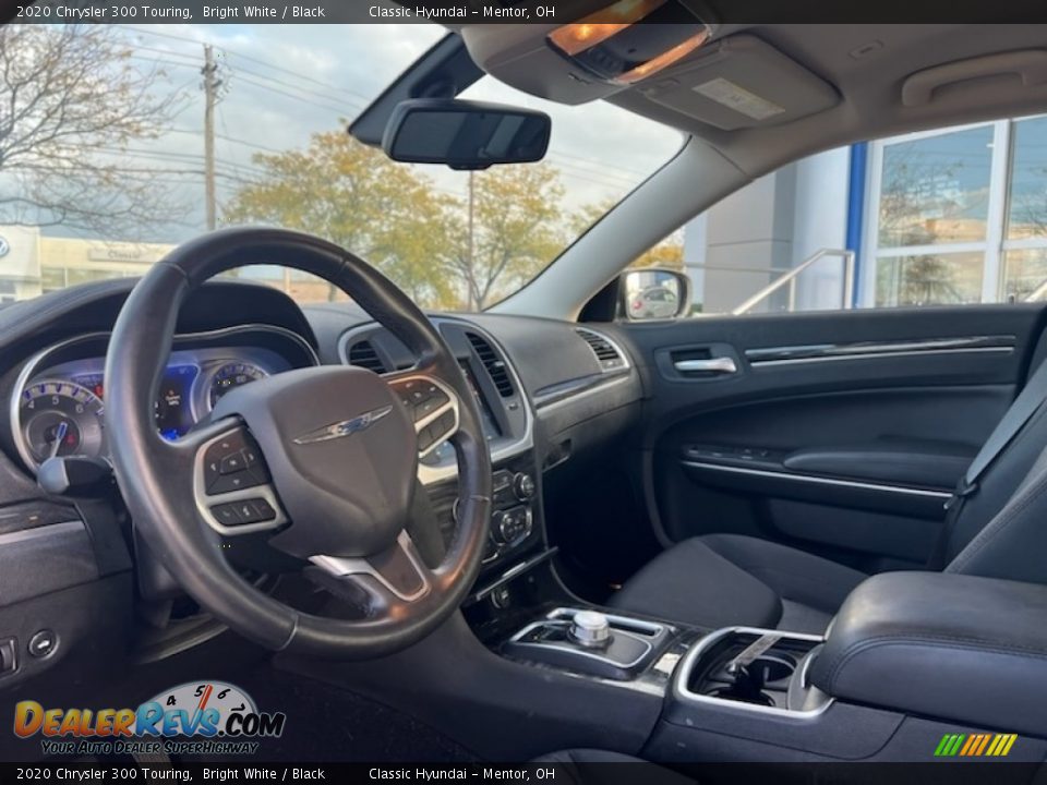 2020 Chrysler 300 Touring Bright White / Black Photo #3