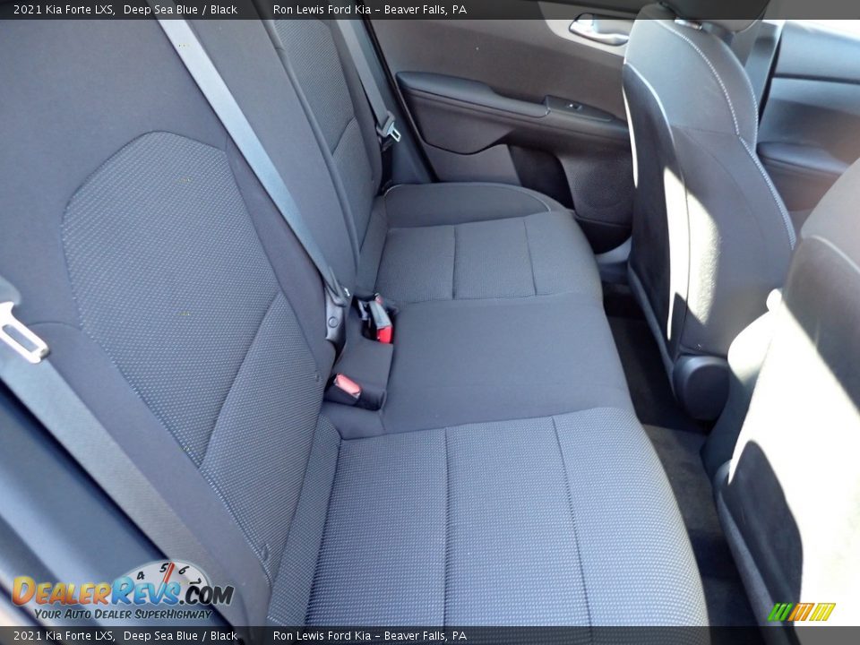 2021 Kia Forte LXS Deep Sea Blue / Black Photo #12