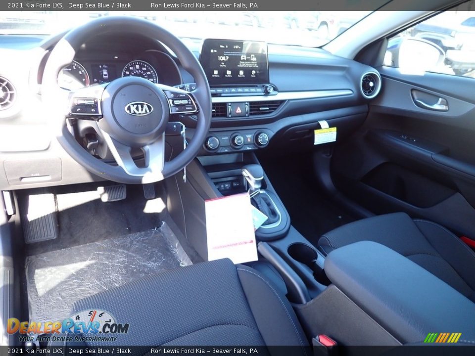 2021 Kia Forte LXS Deep Sea Blue / Black Photo #15