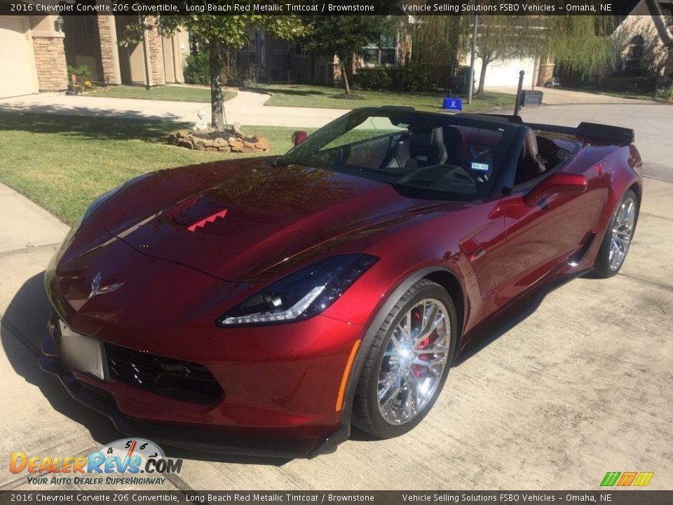 Front 3/4 View of 2016 Chevrolet Corvette Z06 Convertible Photo #1