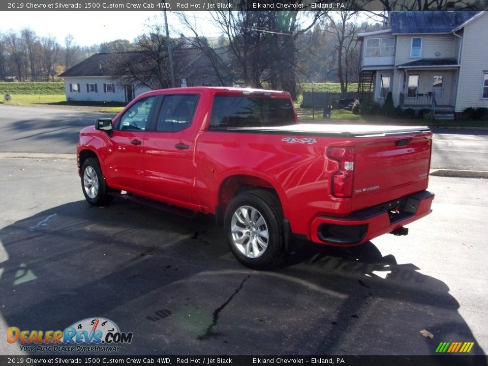 2019 Chevrolet Silverado 1500 Custom Crew Cab 4WD Red Hot / Jet Black Photo #5