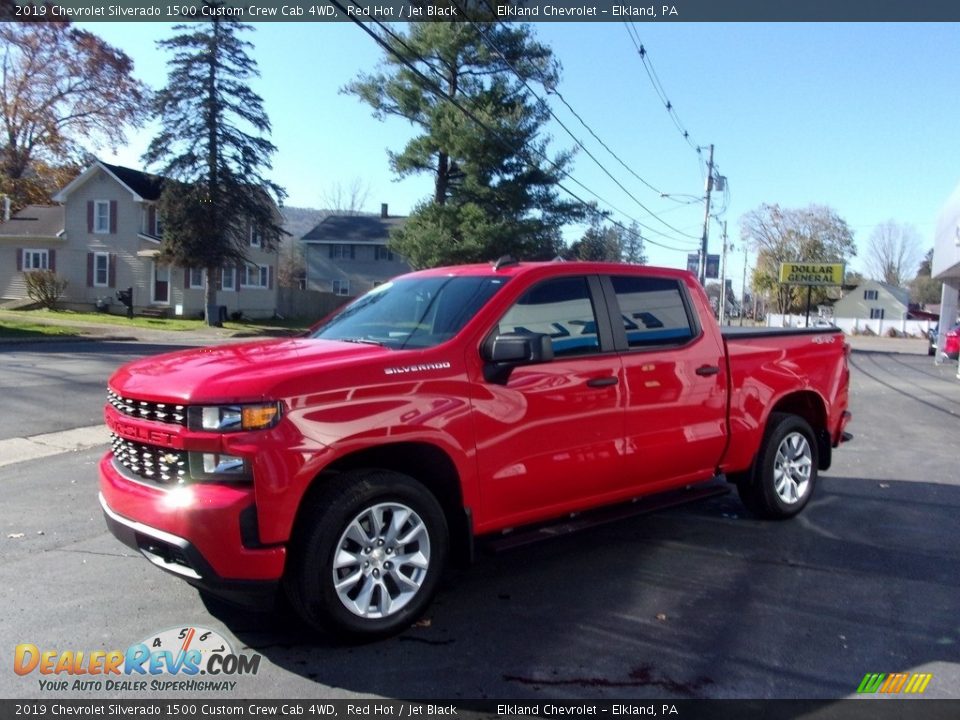 2019 Chevrolet Silverado 1500 Custom Crew Cab 4WD Red Hot / Jet Black Photo #7