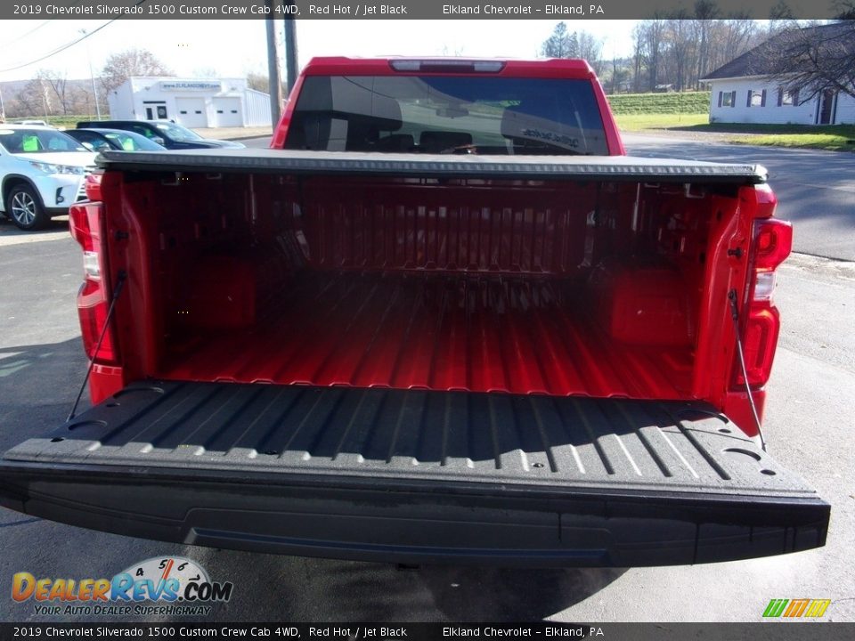 2019 Chevrolet Silverado 1500 Custom Crew Cab 4WD Red Hot / Jet Black Photo #9