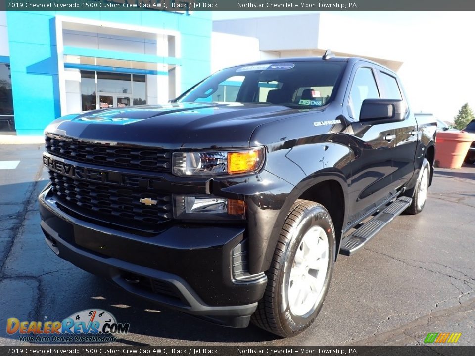 2019 Chevrolet Silverado 1500 Custom Crew Cab 4WD Black / Jet Black Photo #2