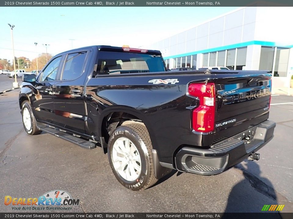 2019 Chevrolet Silverado 1500 Custom Crew Cab 4WD Black / Jet Black Photo #4