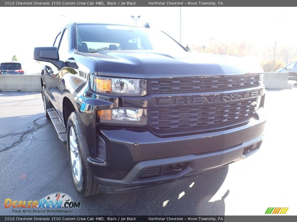 2019 Chevrolet Silverado 1500 Custom Crew Cab 4WD Black / Jet Black Photo #11