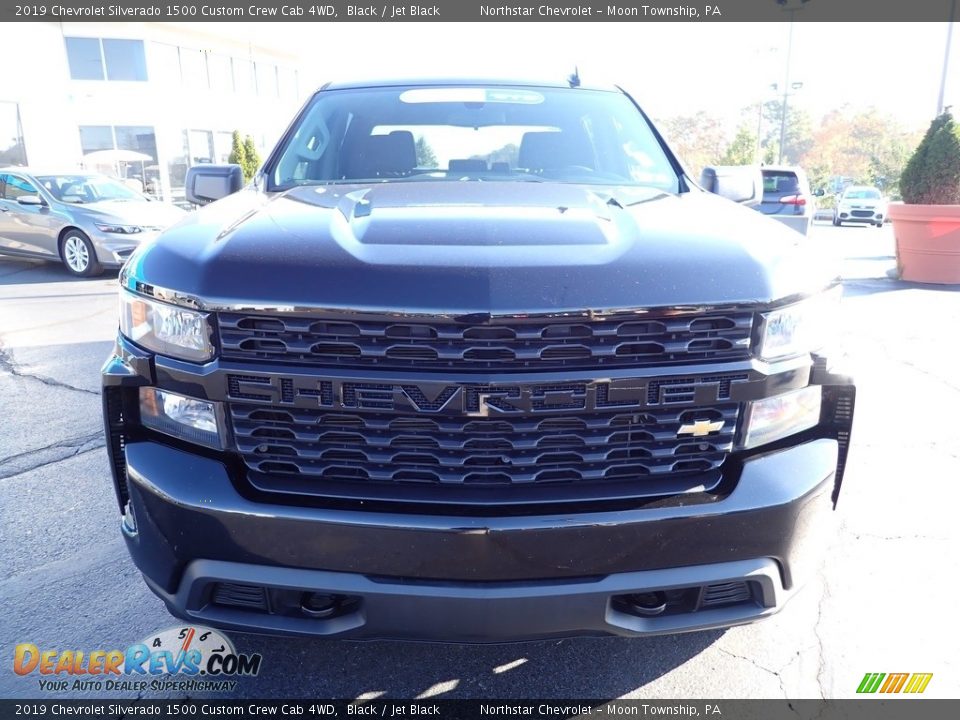 2019 Chevrolet Silverado 1500 Custom Crew Cab 4WD Black / Jet Black Photo #12