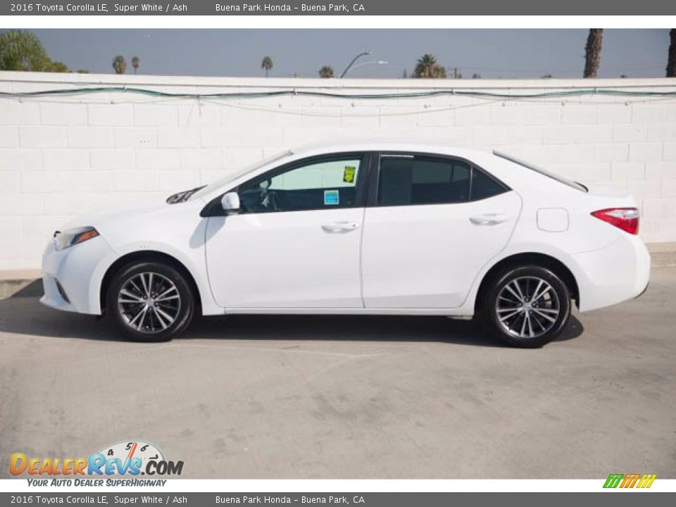 2016 Toyota Corolla LE Super White / Ash Photo #8