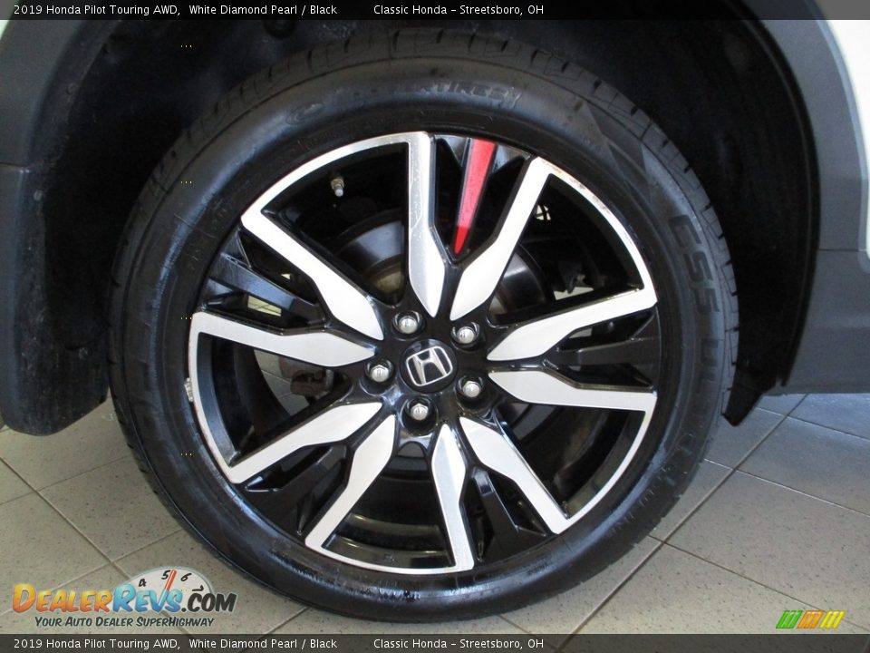 2019 Honda Pilot Touring AWD White Diamond Pearl / Black Photo #6