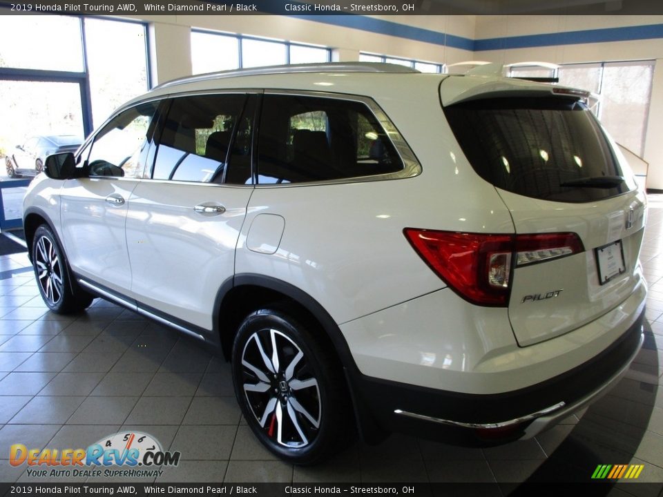 2019 Honda Pilot Touring AWD White Diamond Pearl / Black Photo #9
