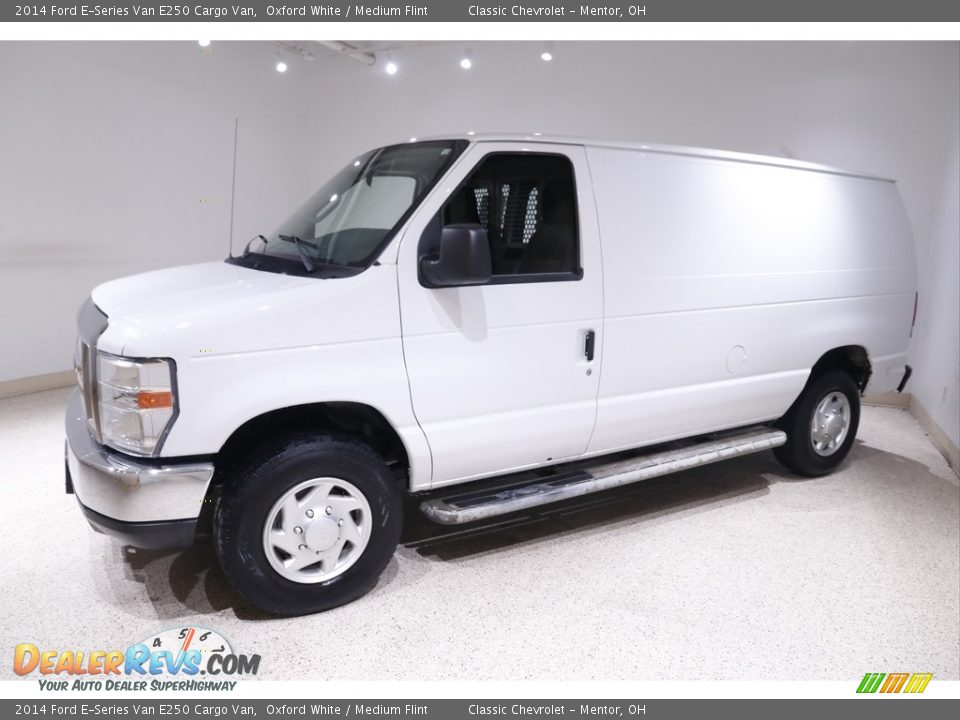 2014 Ford E-Series Van E250 Cargo Van Oxford White / Medium Flint Photo #3