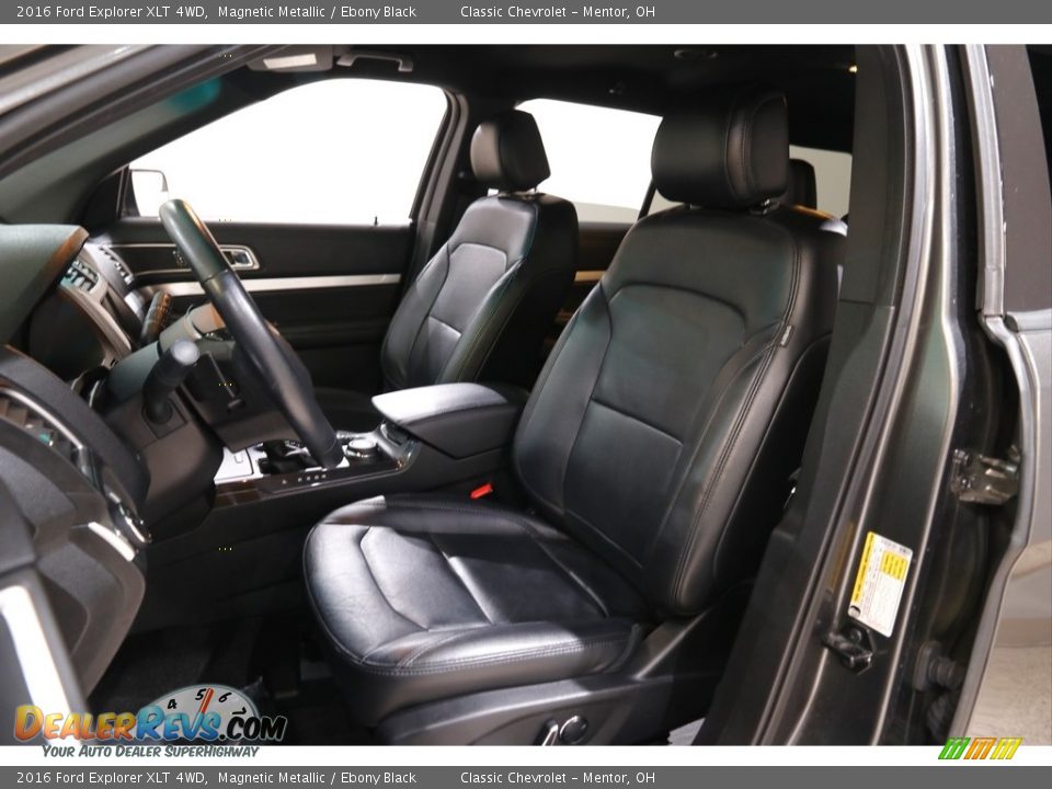 2016 Ford Explorer XLT 4WD Magnetic Metallic / Ebony Black Photo #5