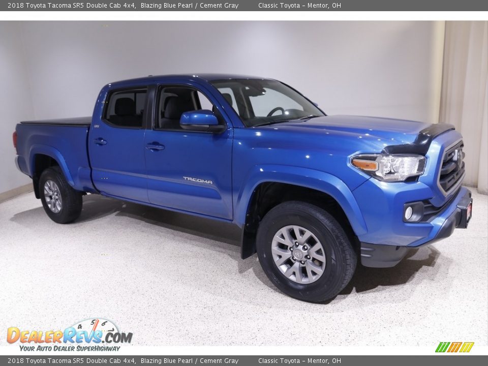 2018 Toyota Tacoma SR5 Double Cab 4x4 Blazing Blue Pearl / Cement Gray Photo #1
