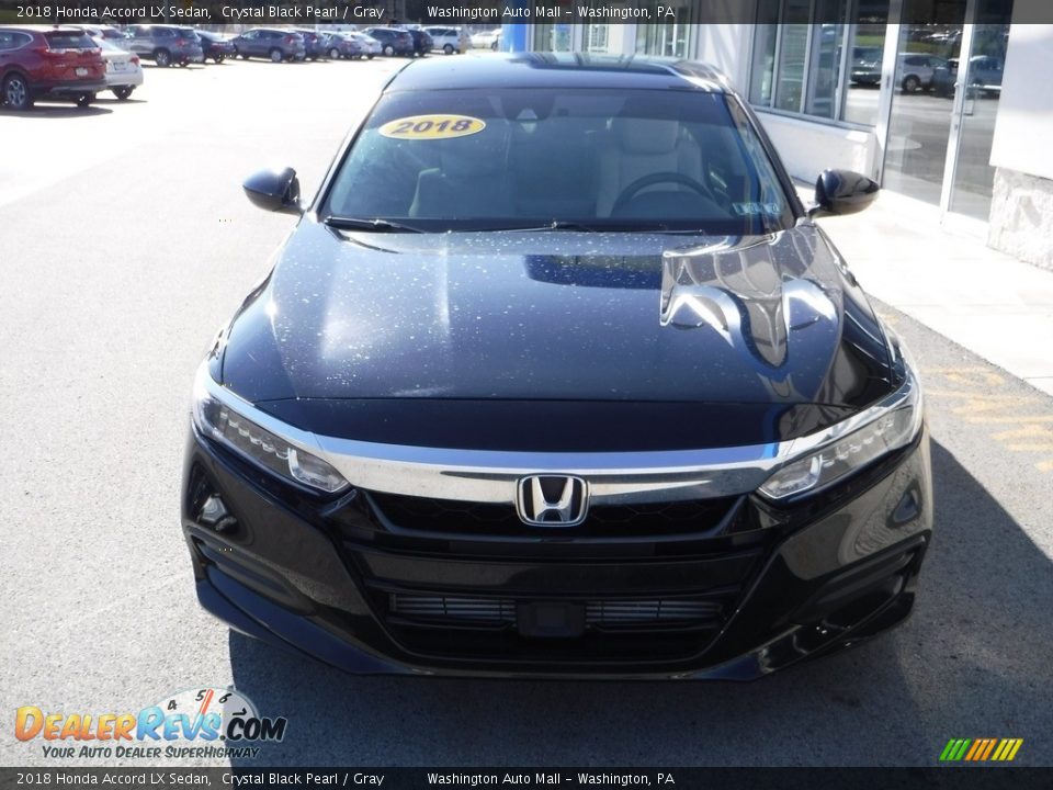 2018 Honda Accord LX Sedan Crystal Black Pearl / Gray Photo #4