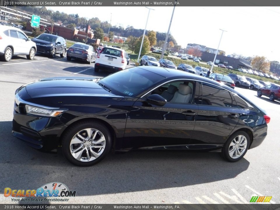 2018 Honda Accord LX Sedan Crystal Black Pearl / Gray Photo #6