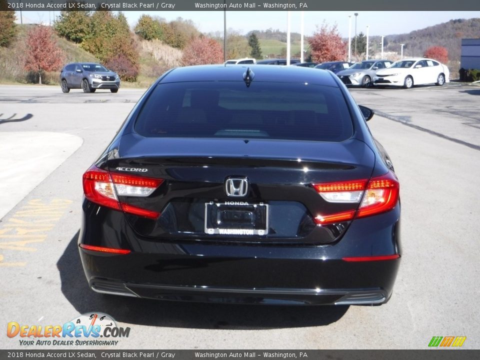 2018 Honda Accord LX Sedan Crystal Black Pearl / Gray Photo #8